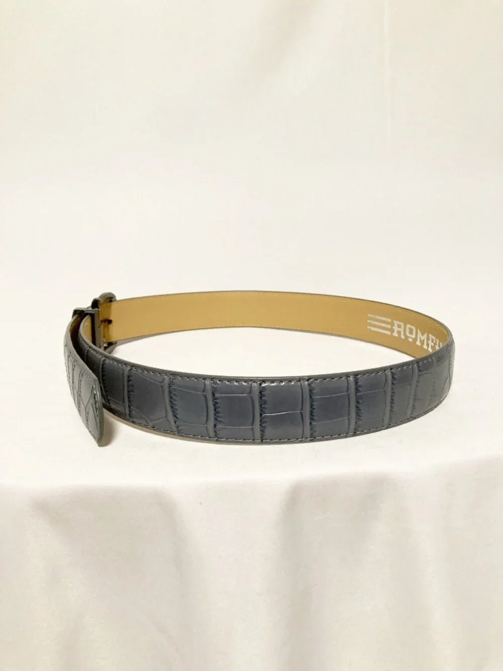 ROMFH Croc Belt Equestrian Gray Faux Leather 35
